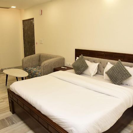 Holiday Out Hotel Jodhpur  Extérieur photo