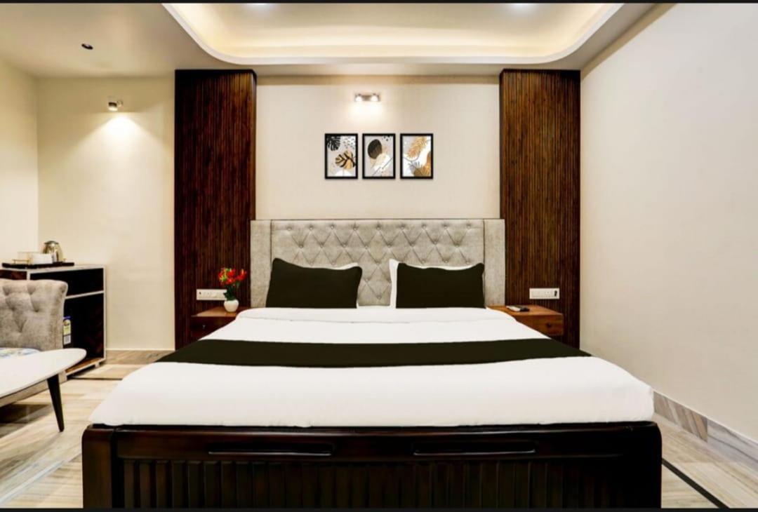 Holiday Out Hotel Jodhpur  Extérieur photo