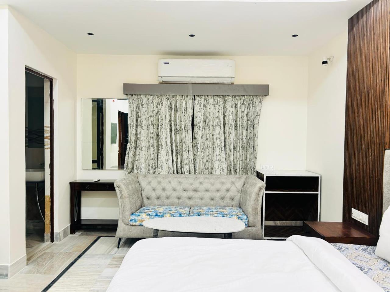 Holiday Out Hotel Jodhpur  Extérieur photo