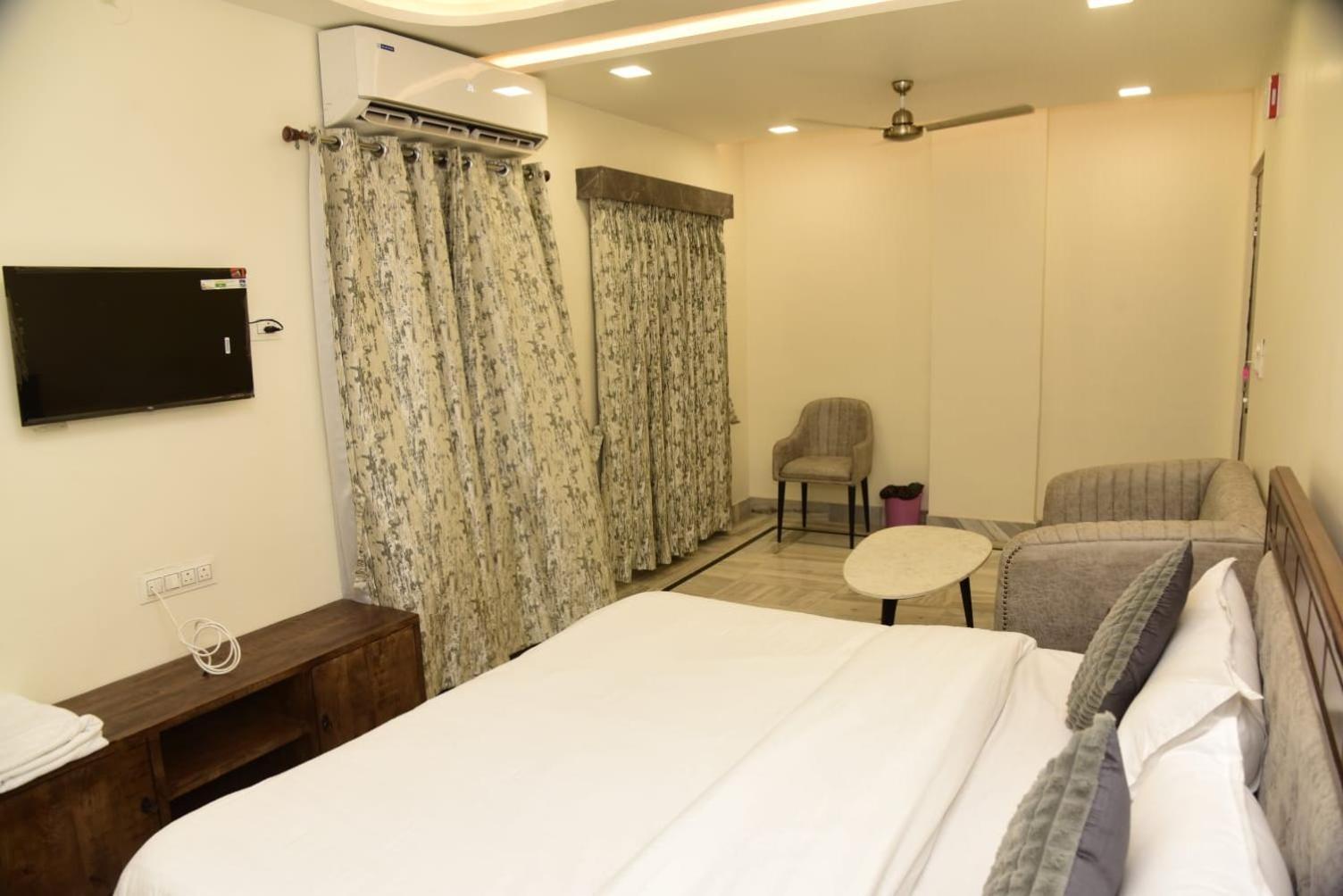 Holiday Out Hotel Jodhpur  Extérieur photo